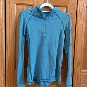 Teal striped hooded long sleeve - Gander Mtn with snap buttons in front